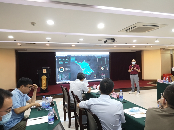 好色APP在线观看团队为代表们介绍全国耕地质量大数据平台及其建设情况 好色APP在线观看团队为代表们介绍全国耕地质量大数据平台及其建设情况