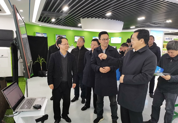 浙江省高兴夫副省长一行莅临浙江好色APP在线观看股份有限公司参观调研 浙江省高兴夫副省长一行莅临浙江好色APP在线观看股份有限公司参观调研